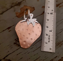 Load image into Gallery viewer, Strawberry Pet Tag