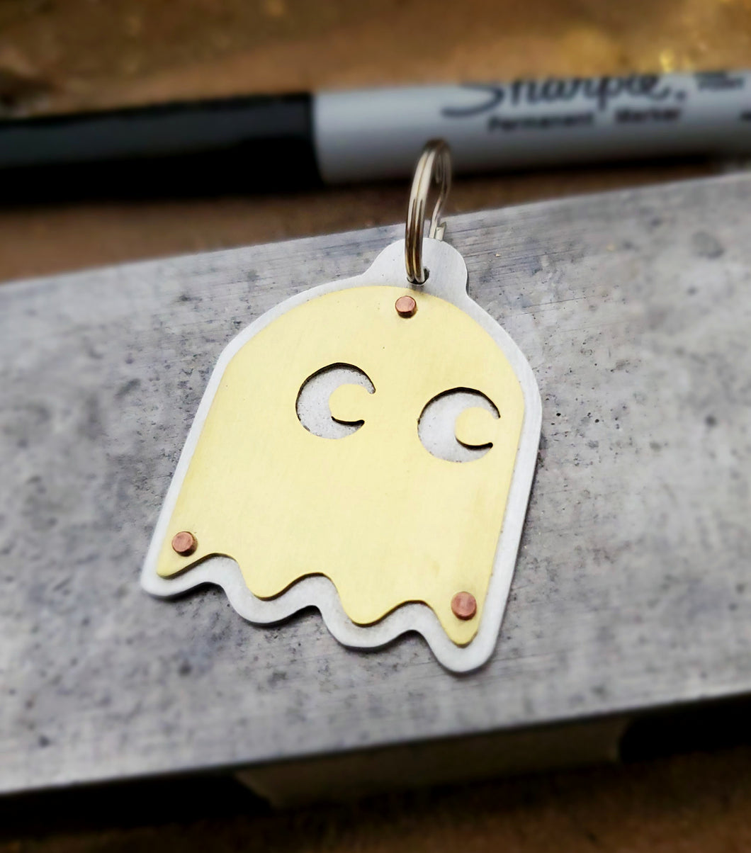 Video game ghost Pet Tag